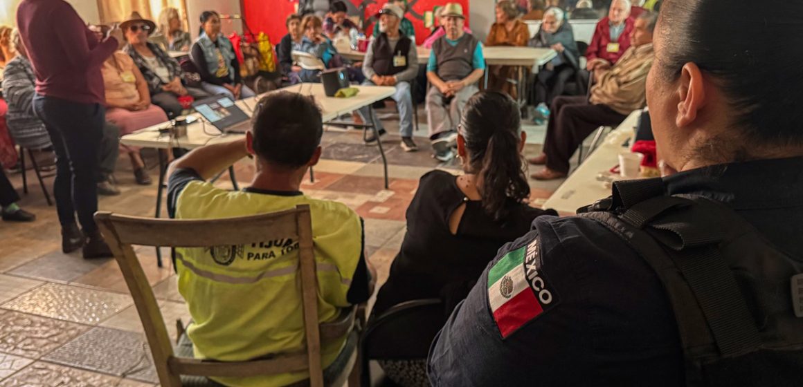 1 Imparten Policía Cibernética y Célula de Búsqueda plática preventiva a más de 40 personas