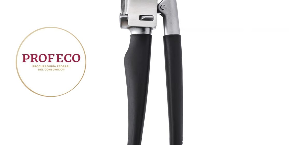 Profeco lanza advertencia por prensador de ajos de Ikea con piezas metálicas desprendibles