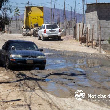 Piden residentes del Maclovio Rojas atención a la Cespt a fuga de aguas negras