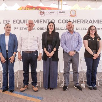 Entrega municipio equipamiento y herramienta a las nueve delegaciones de Tijuana