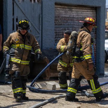 2_portal Bomberos sofocan incendio en domicilio de Villa del Real