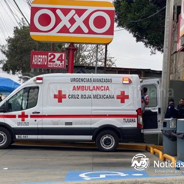 3 Atentan contra vendedora de pasteles en la colonia Miramar
