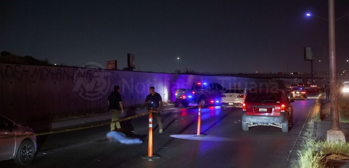 3 Muere hombre arrollado al cruzar Vía Rápida Oriente