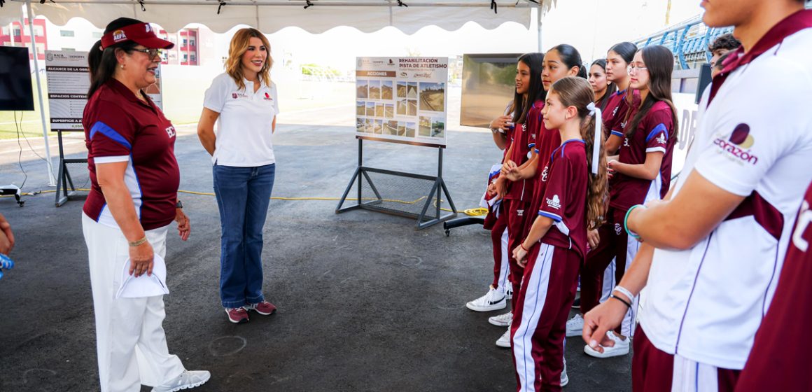 3 Gobernadora impulsa deporte con rehabilitación de pista de atletismo