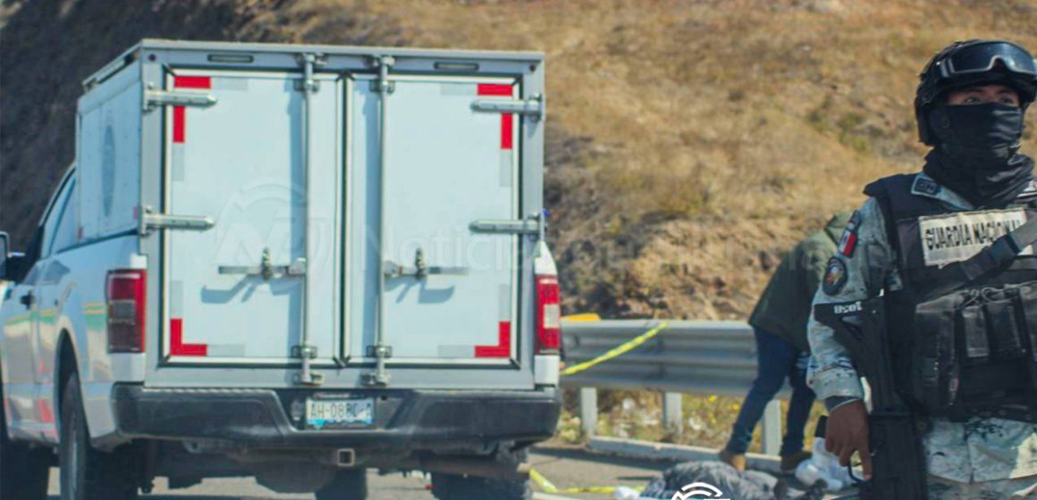 4 Ciudadanos localizan cuerpo sin vida en carretera Escénica Tijuana-Rosarito