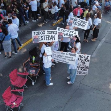Docentes protestan en Tijuana y exigen fin a la “criminalización” tras veredicto contra el profesor Esteban