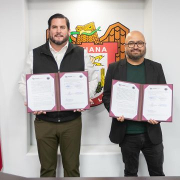 Burgueño firma convenio con Centro de Estudios Cinematográficos