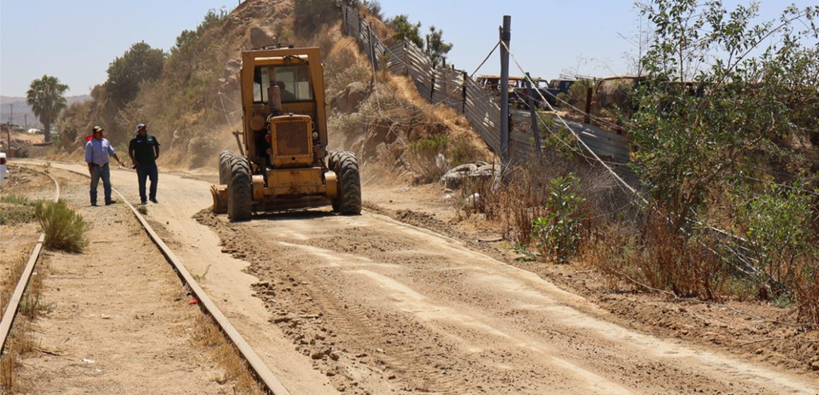 cxv INPRODEUR mejora accesos en rancho nevado con trabajos de motoconformado
