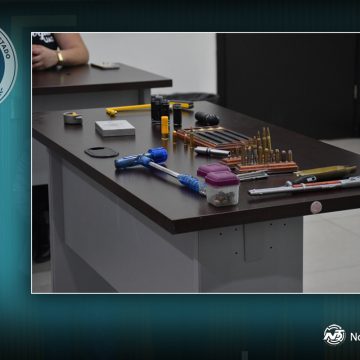 Estudiantes de Criminología y Derecho de la UAD participan en actividad de balística en la FGE