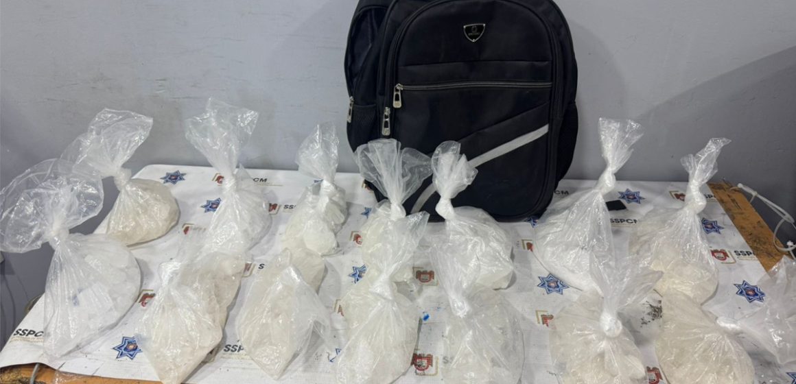 hg Aseguran 7 kilogramos de presunto cristal en el Mercado Hidalgo de Tijuana