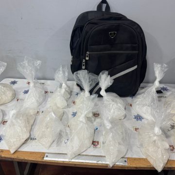 Aseguran 7 kilogramos de presunto cristal en el Mercado Hidalgo de Tijuana