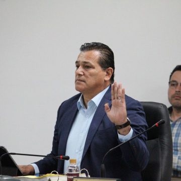 Arturo Aguirre impulsa reformas en Cabildo en materia urbana y ambiental