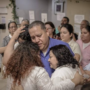 photo_5134446996948629433_y Maestro Esteban en libertad tras caso del alumno Damián