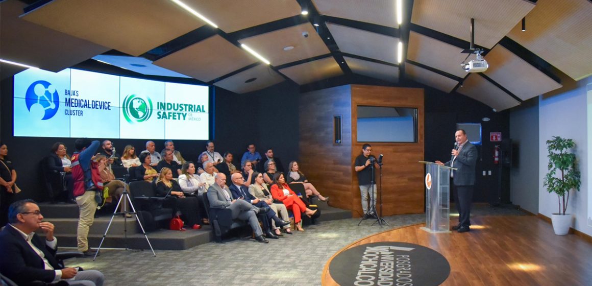 Participa Gobierno Municipal en el Informe Anual del Clúster de Dispositivos Médicos 2025