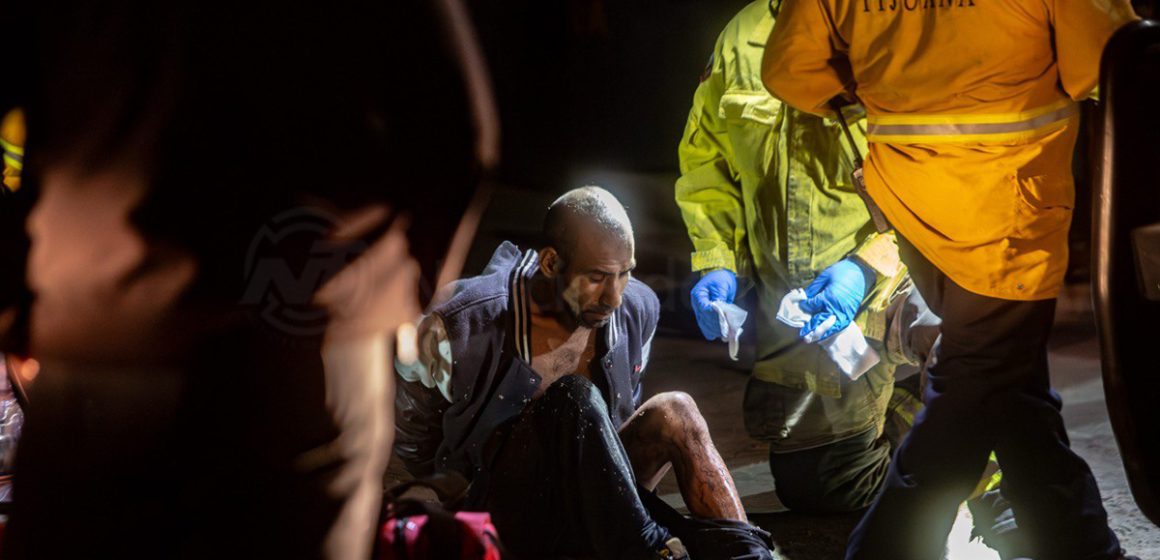 web Municipales neutralizan a sujeto tras agresión con cuchillo