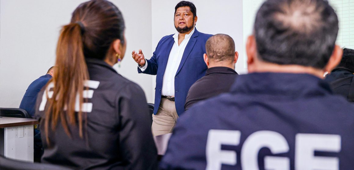 Capacitan a personal para fortalecer investigación del robo de vehículo con uso de tecnología