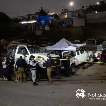 Privan de la vida a hombre dentro de taller mecánico en la colonia Cumbres