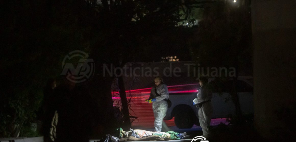 1 Localizan cuerpo sin vida en vía pública en la colonia Valle Verde