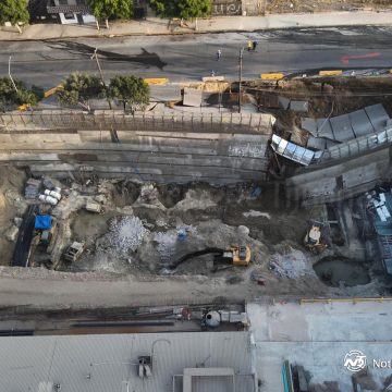 Autoridades de Tijuana atienden colapso de muro en Zona Centro