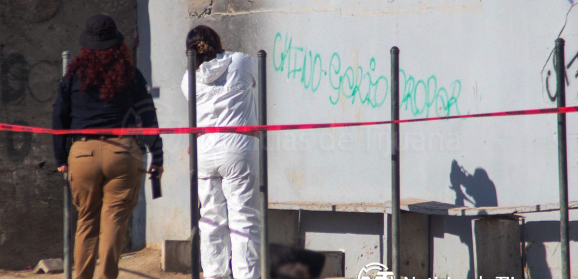 Hallazgo de persona sin vida en campo deportivo sorprende a vecinos de Valle Verde