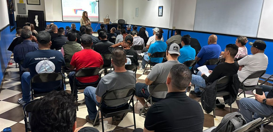 1 Capacitan a personal de 31 centros de rehabilitación en prácticas de higiene