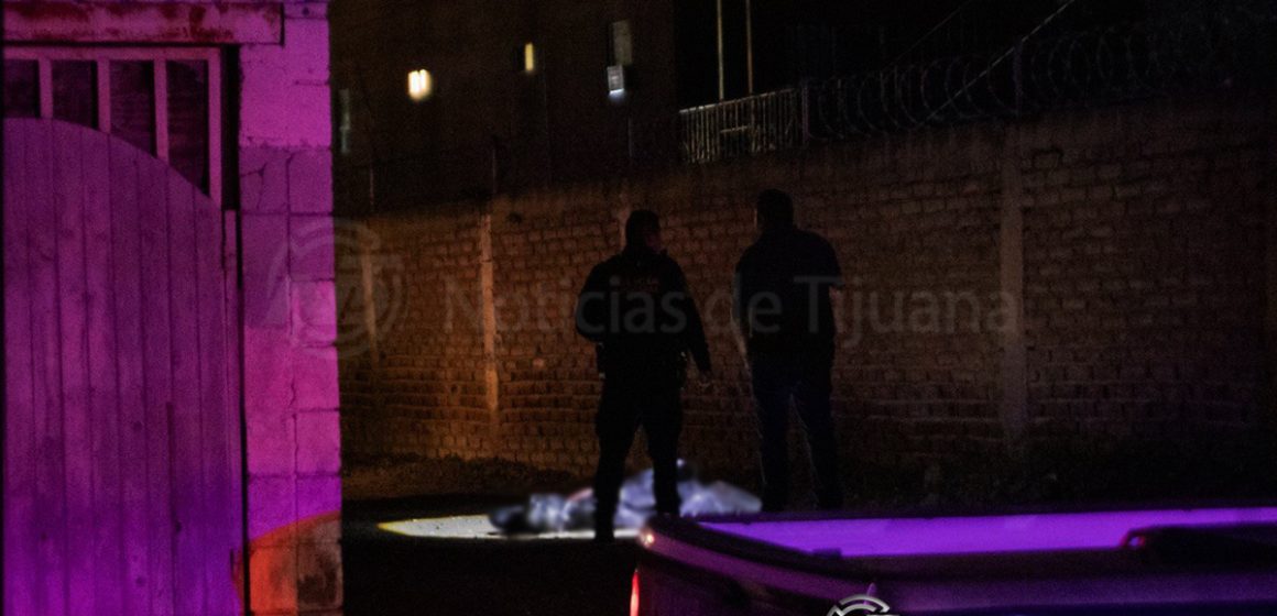 1 Hallazgo de cuerpo con huellas de violencia sorprende a residentes de colonia Nueva Tijuana