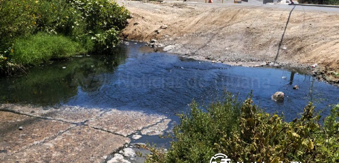 1 Detectan descargas ilegales de residuos industriales en arroyo El Carrizo