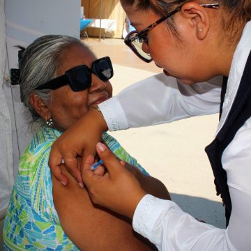 Llevarán vacunación a Plan Libertador y fraccionamiento Natura