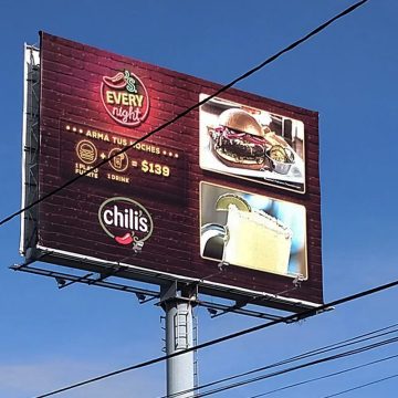 Cabildo de Tijuana aprobó regulación de espectaculares y anuncios