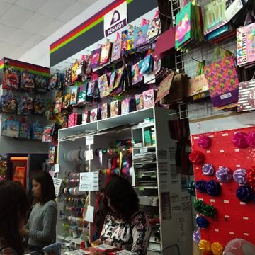 Incrementan gastos de padres de familia por regreso a clases