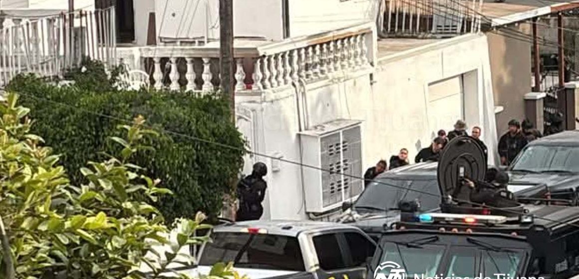 Detienen a sujeto atrincherado tras atacar unidad de inteligencia municipal  