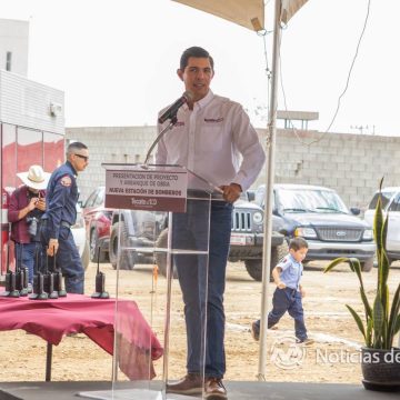 IMG_1826 Román Cota encabeza arranque de obra de la nueva Estación de Bomberos en Paso del Águila