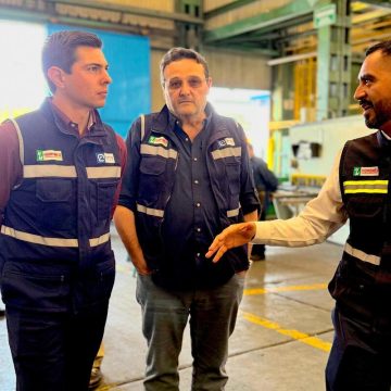 Román Cota avanza en la modernización del transporte público en Tecate