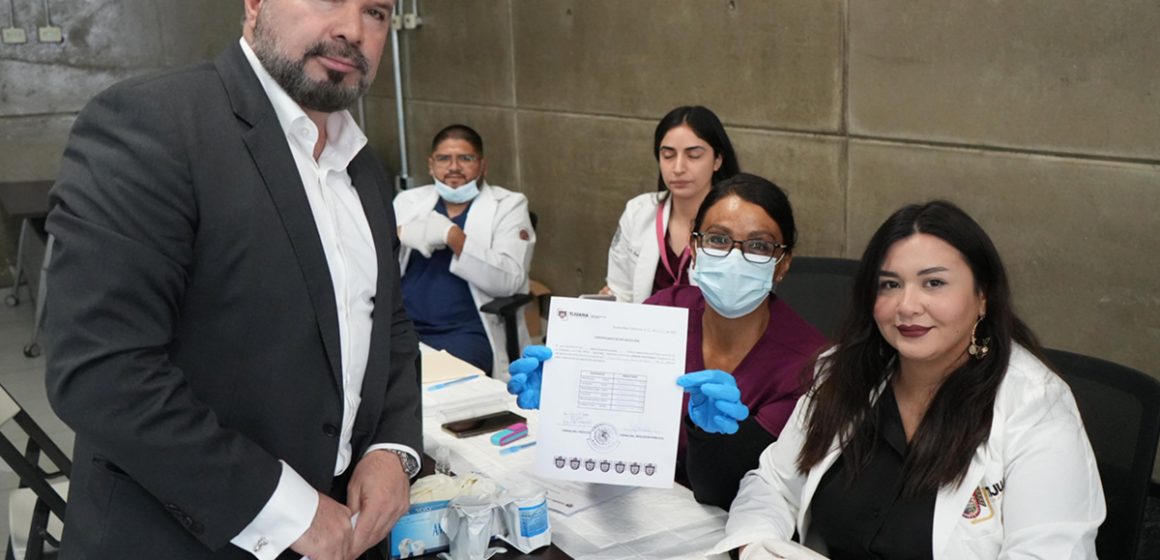 Secretario de seguridad da negativo en prueba antidoping