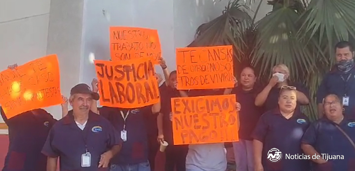 portada Trabajadoras de limpieza del Issste se manifiestan por incumplimientos salariales