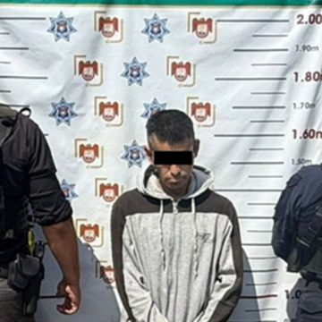 Detienen a hombre armado tras asaltar a mujer en la colonia 20 de Noviembre
