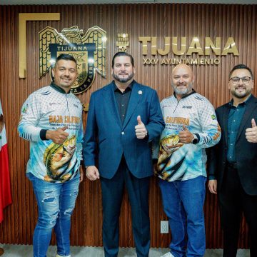 Recibe alcalde a seleccionados nacionales del equipo mexicano de pesca