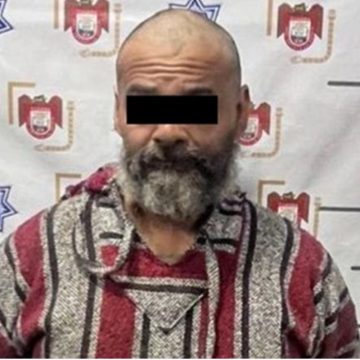 Hombre es detenido en Tijuana tras agredir a policías con cuchillo y cloro
