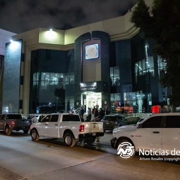 062A1128 Muerte de bebé por maltrato desata operativo en funeraria y terminan asegurando ocho cuerpos más
