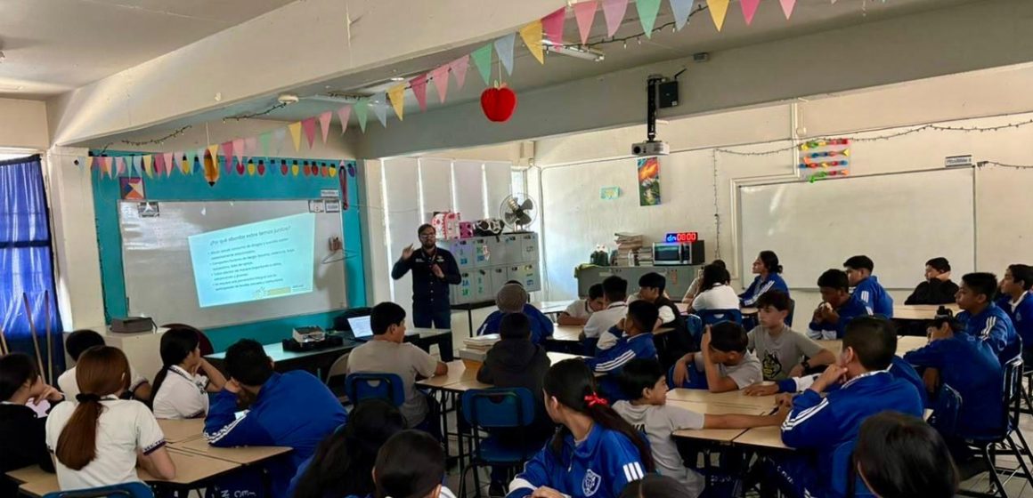 Beneficia municipio a más de mil estudiantes con maratón de pláticas preventivas