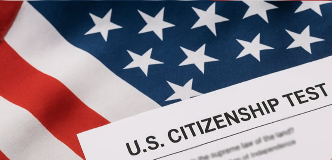 Restablece EEUU examen de ciudadanía con más preguntas y cambios en naturalización