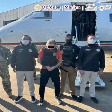 Paraguay expulsa a Hernán “N” y es trasladado a México para enfrentar proceso judicial