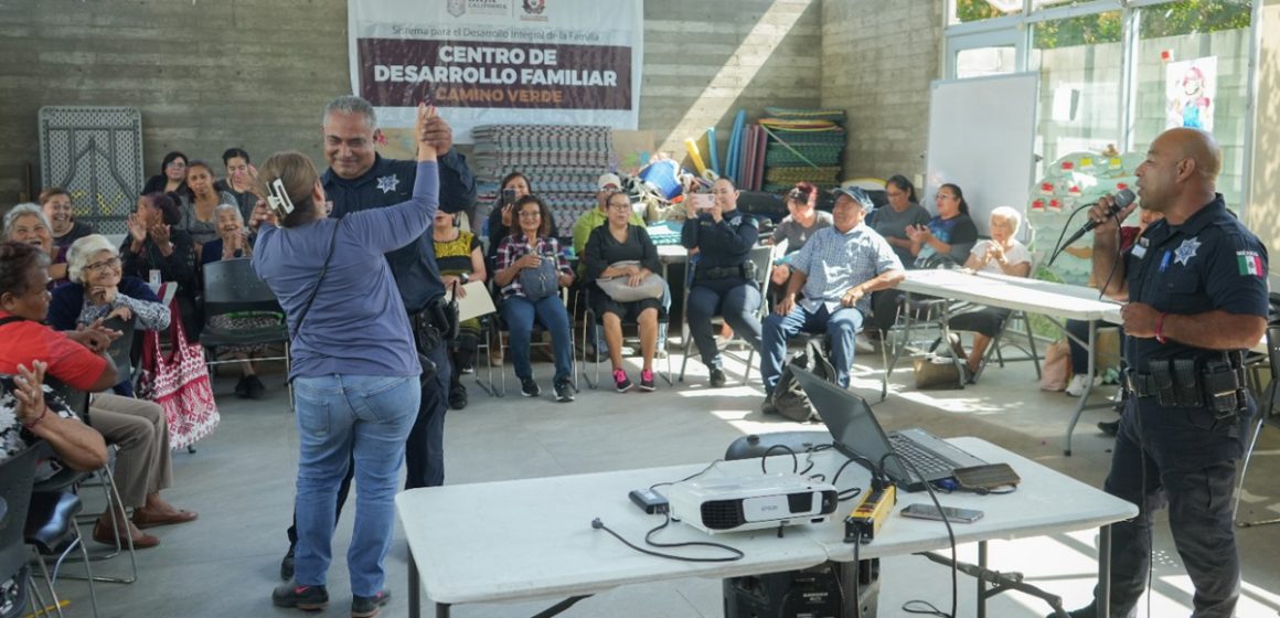 1 Fortalece SSPCM acciones preventivas con plática “Cómo echar a perder un hijo”