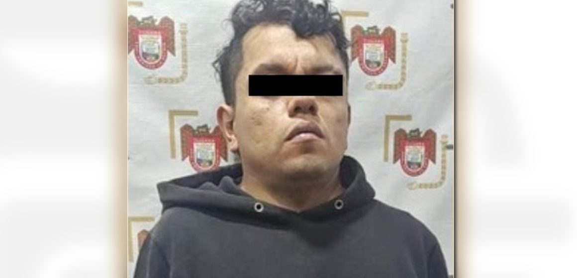 Arrestan a hombre señalado por agresión en la colonia Emperadores
