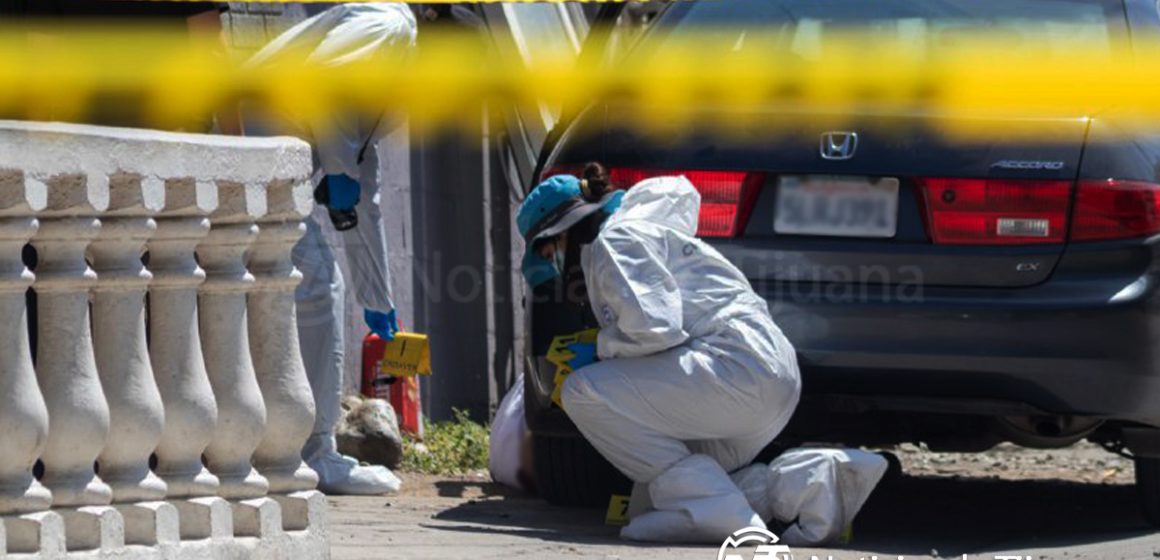 1 Ultiman a hombre en Los Laureles mientras intentaba abordar su vehículo