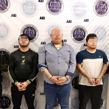 1 Fiscalía detiene a tres hombres por homicidio calificado