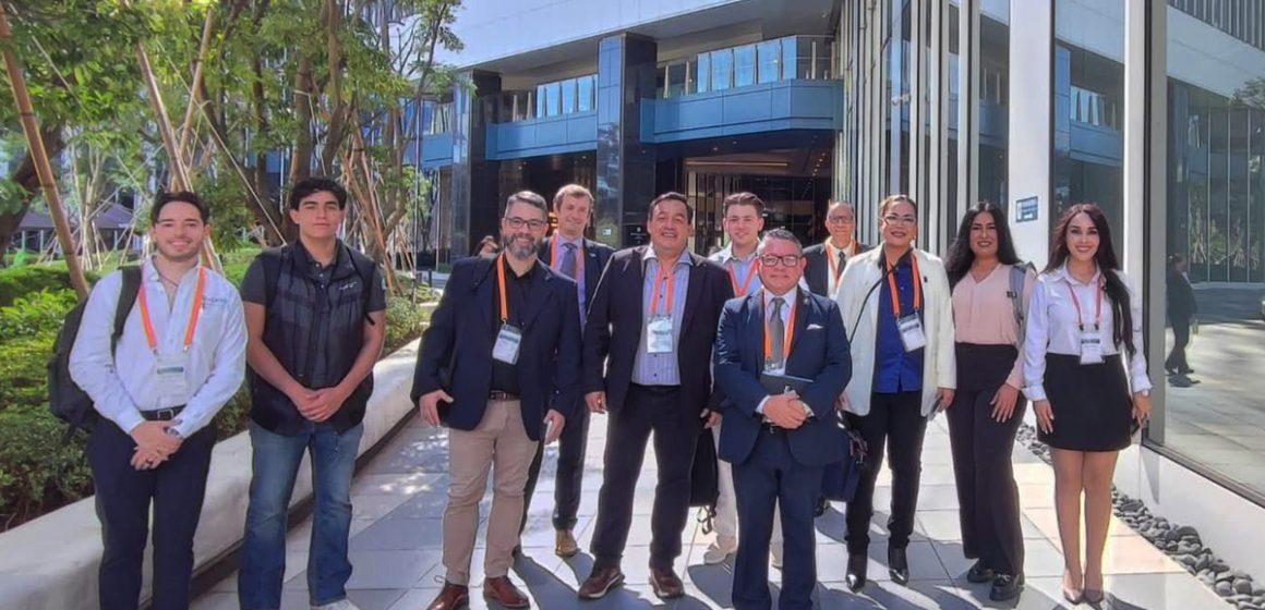 Delegación aeroespacial de Baja California busca oportunidades en la TADTE 2025