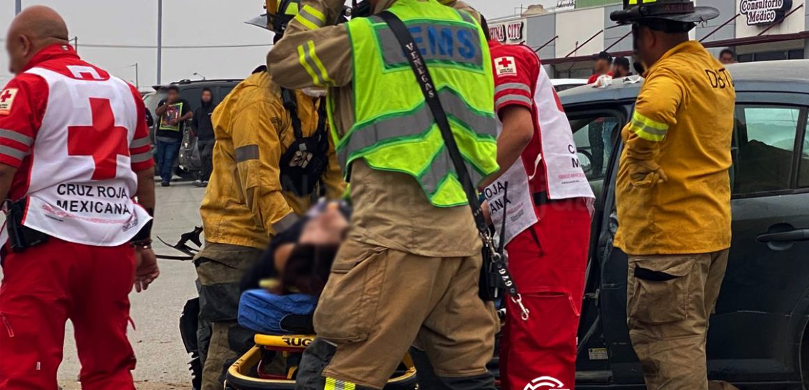 Choque en Urbi Villa del Prado deja a 4 personas lesionadas