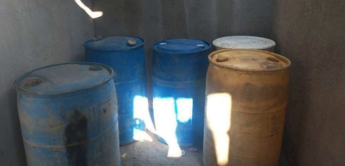 8 FGR asegura inmueble utilizado para almacenar hidrocarburo de procedencia ilícita