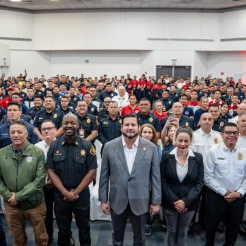 Ismael Burgueño inaugura 4to Congreso Internacional de Bomberos en Tijuana